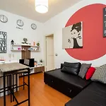 Navigli Apartment- Hosted By Sweetstay