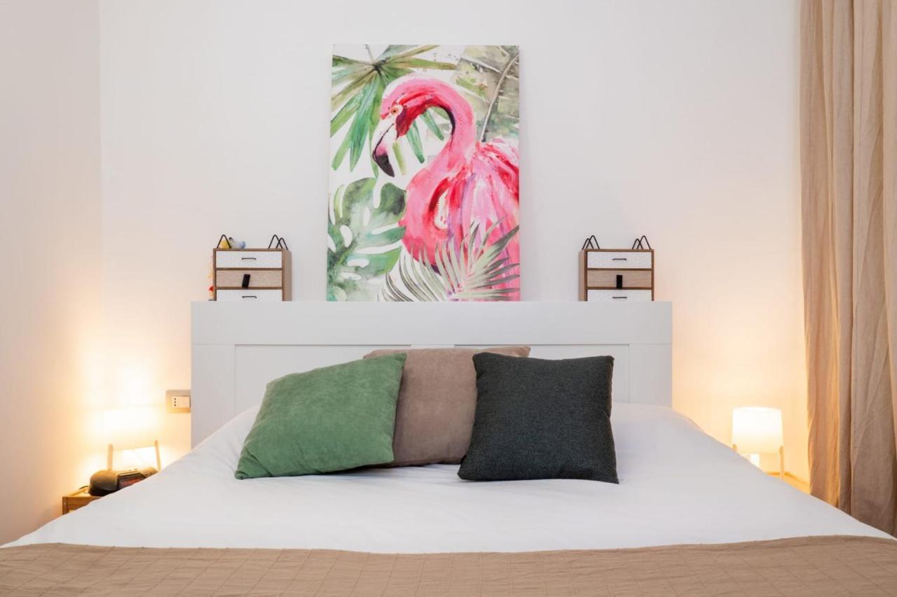 Navigli Apartment- Hosted By Sweetstay Apartment *