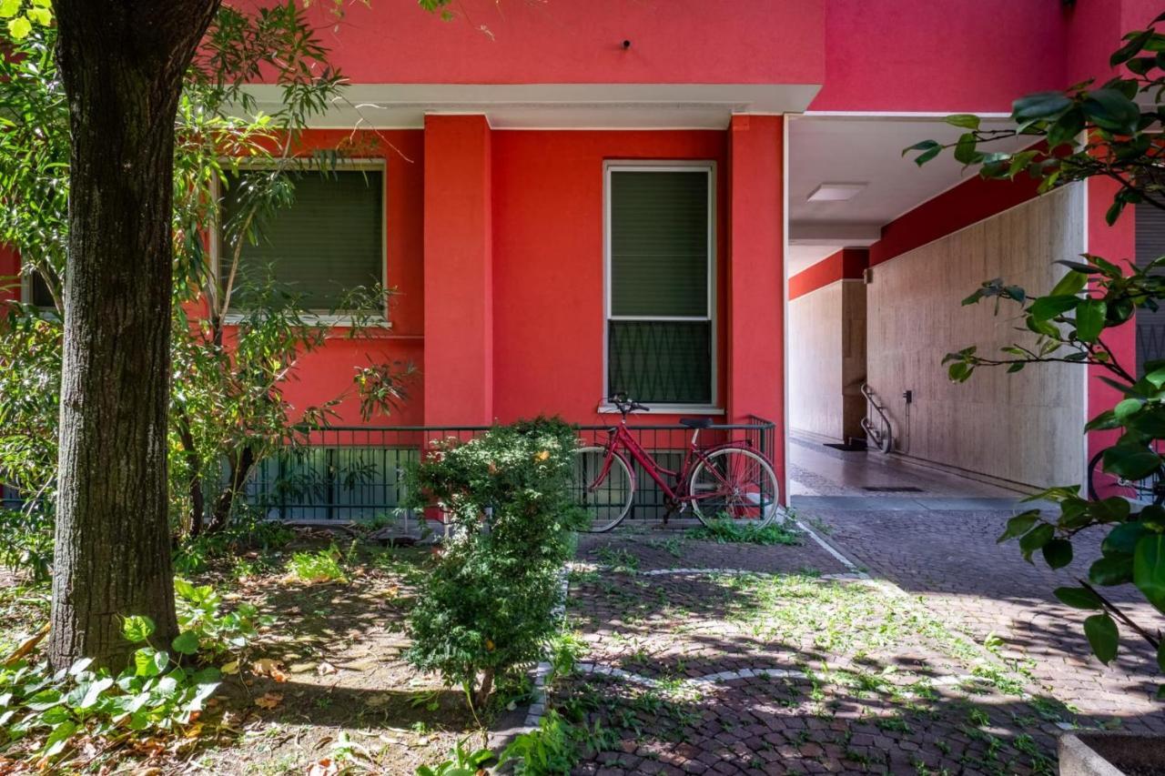 Navigli Apartment- Hosted By Sweetstay Apartment