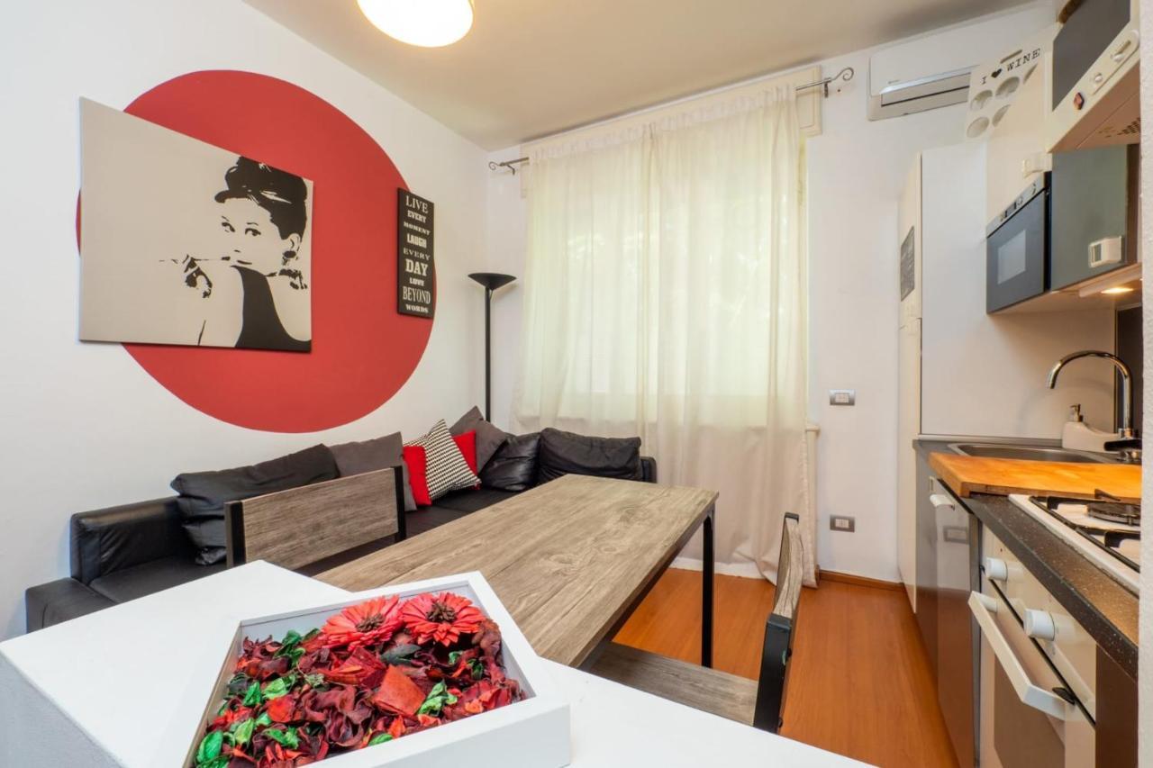 Navigli Apartment- Hosted By Sweetstay *