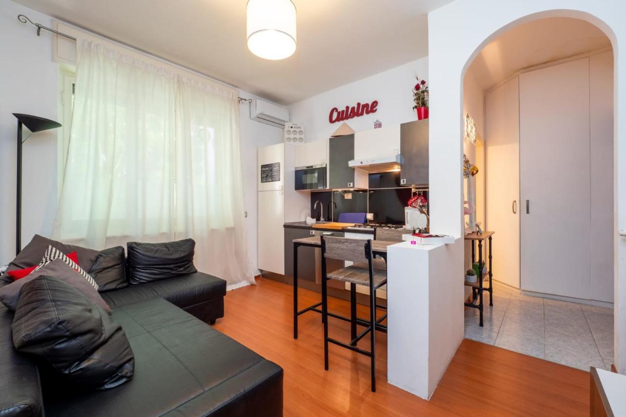 Navigli Apartment- Hosted By Sweetstay