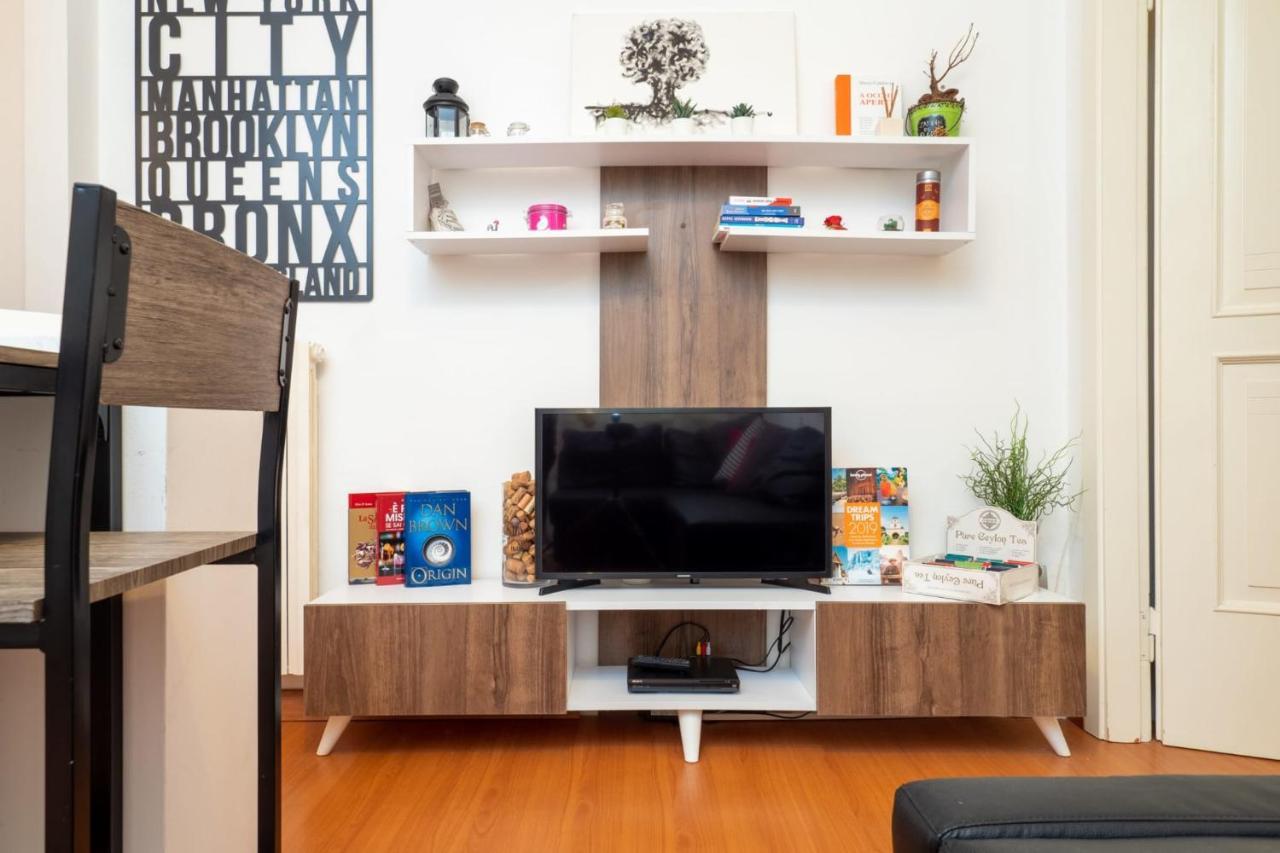 Navigli Apartment- Hosted By Sweetstay