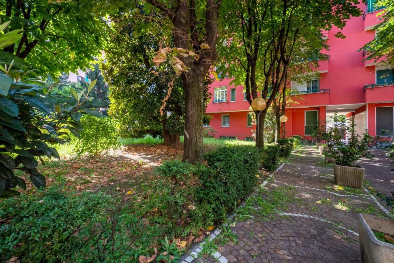 Navigli Apartment- Hosted By Sweetstay Apartment *